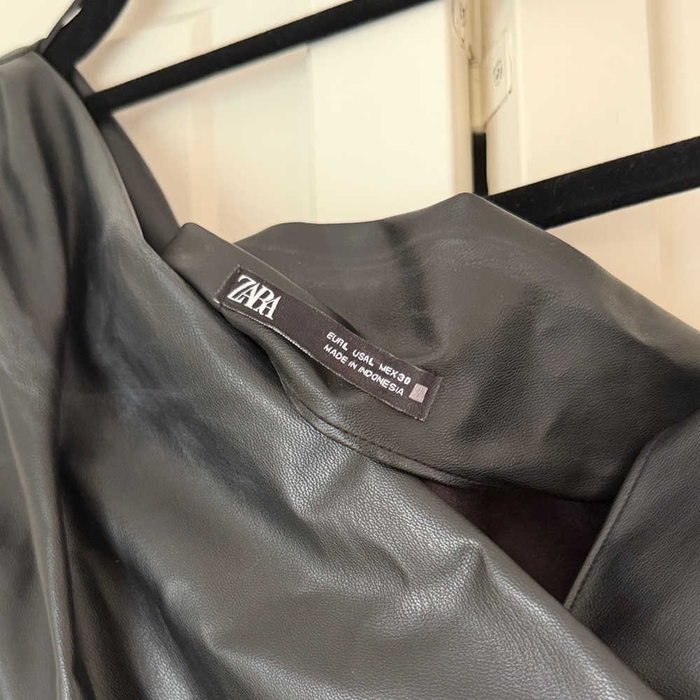 Black Leather One-Shoulder Top - Picture 3 of 5